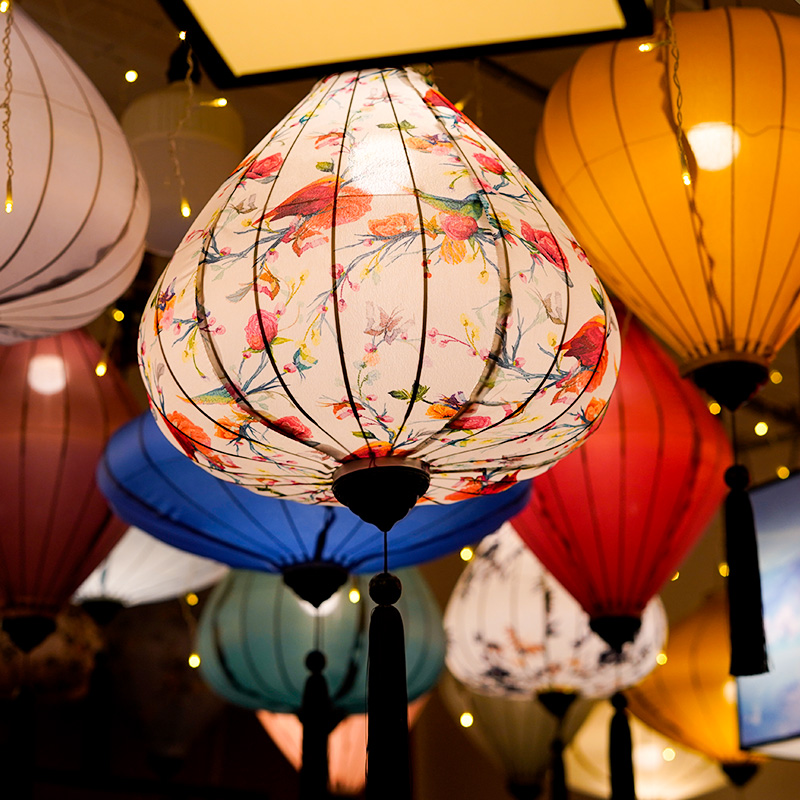 中国のシルク提灯古代スタイルの花吊り提灯屋外景勝地ストリート - Pumpkin Lantern Halloween のレビューと価格